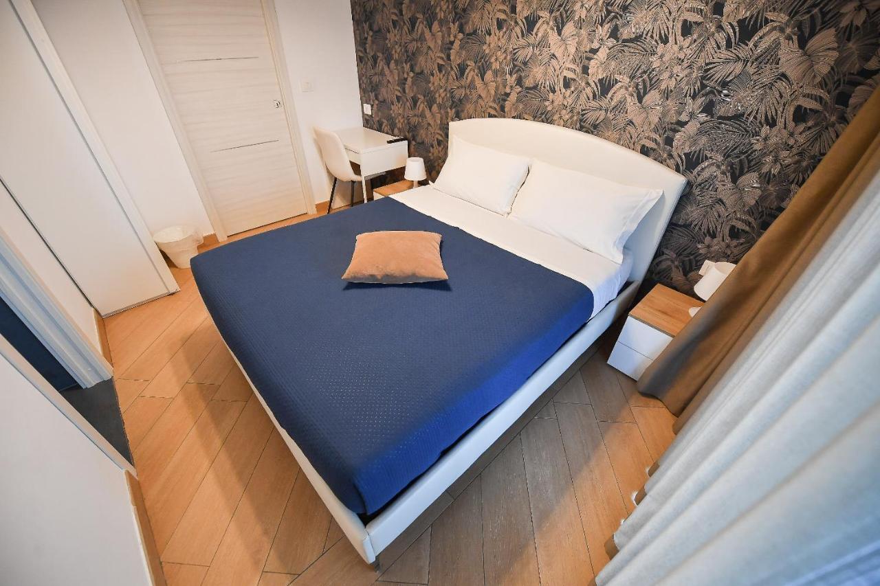Karol Bari Airport Hotell Eksteriør bilde